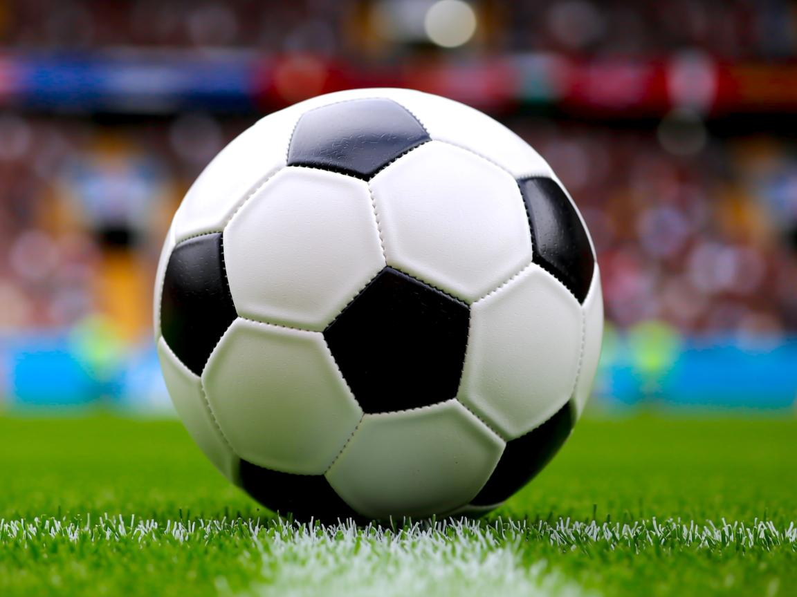 爱游戏体育入口-“羽毛球选手超常发挥,简阳文体中心赛场火爆” 第2张